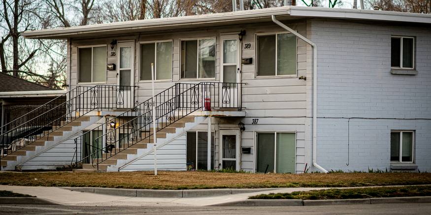 Neutral mediator facilitates landlord-tenant discussion in Michigan